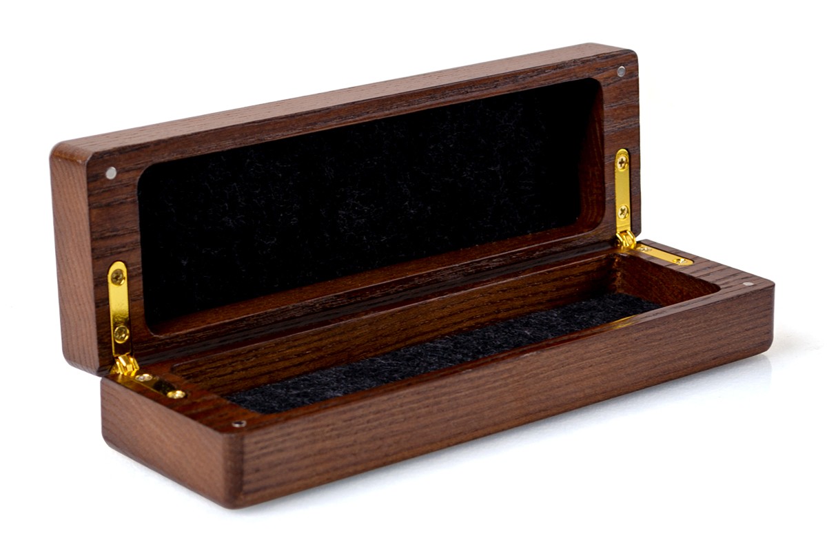 Case for glasses (wood)